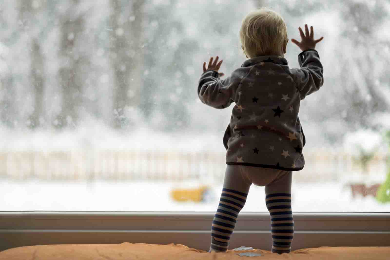 Snow Day Activities and Fun Things to Do On a Snow Day - List of Kids Activities
