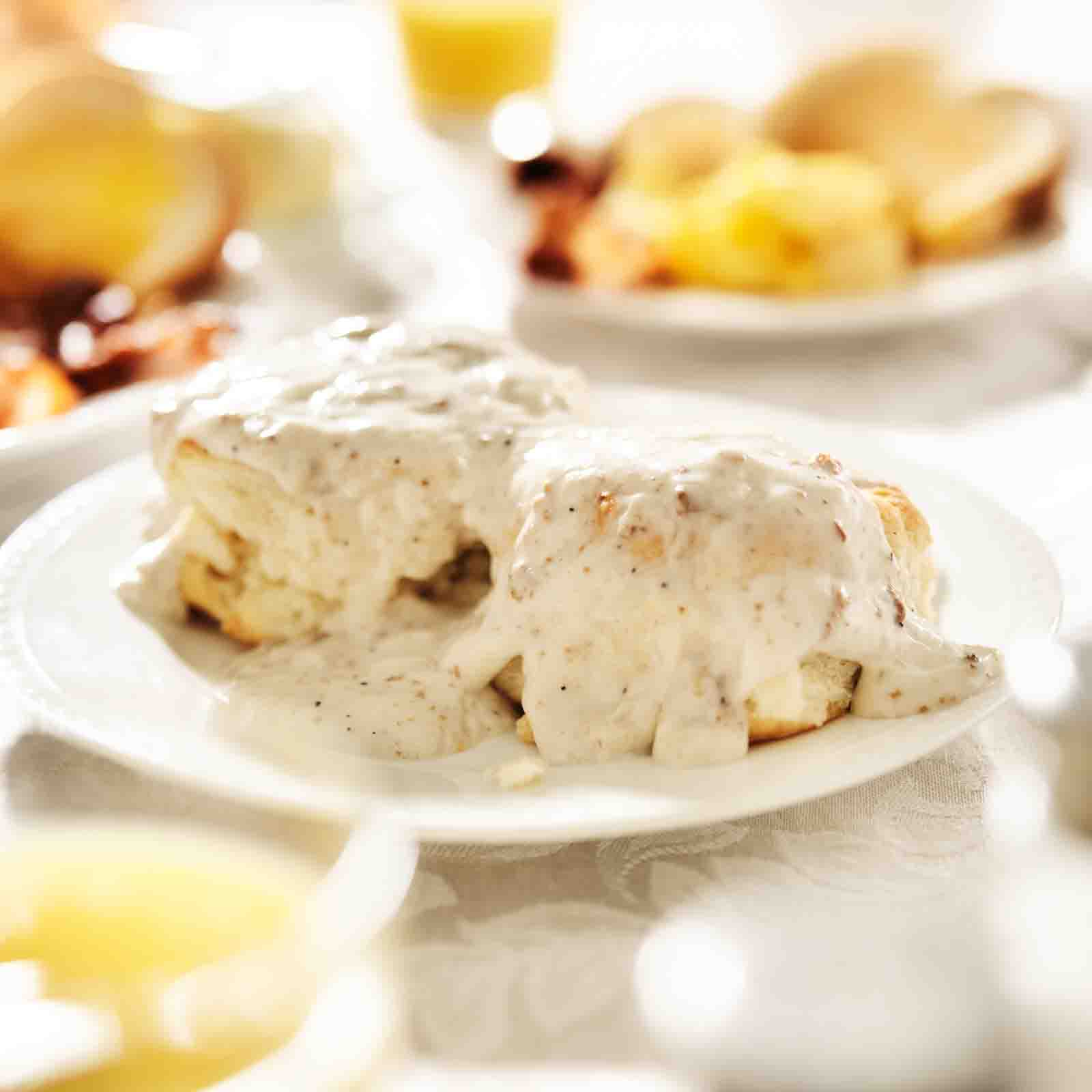 Southern Biscuits and Gravy Recipe How to Make Breakfast Casserole Ideas and Southern Dishes
